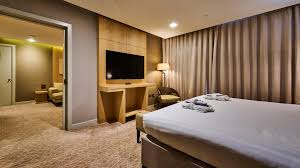 Room Gallery Image 4